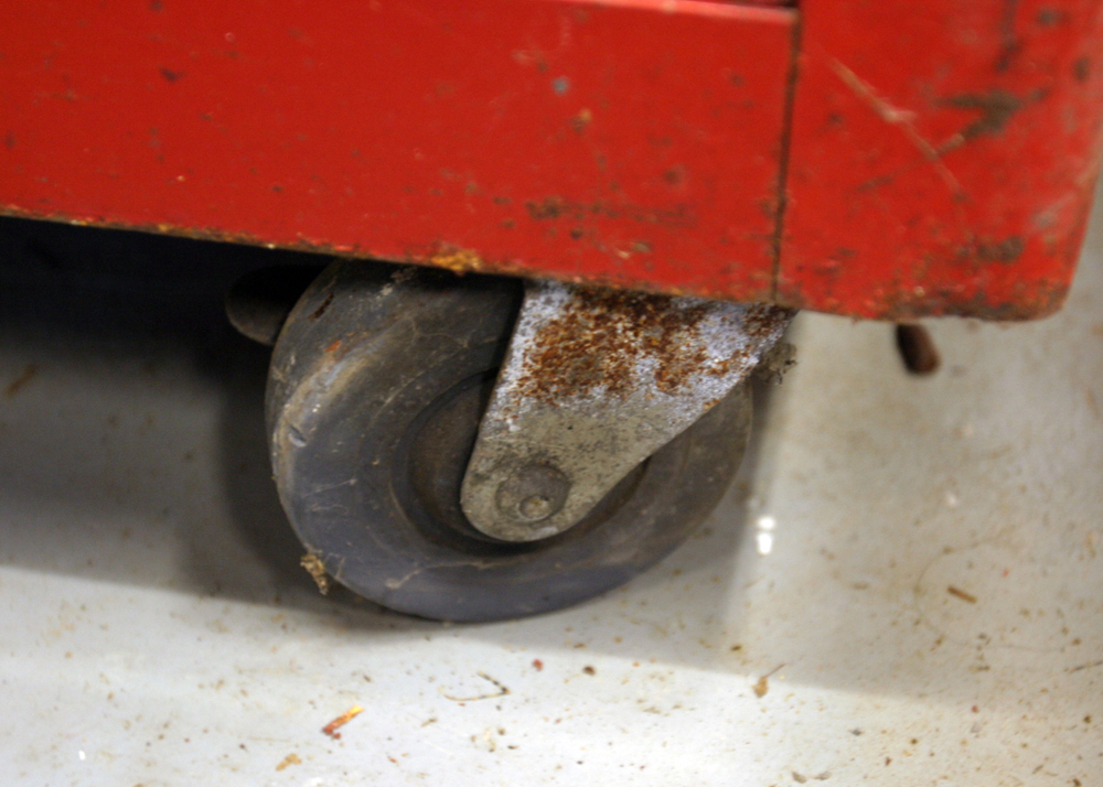 Snap-On Ten Drawer Tool Box on Casters