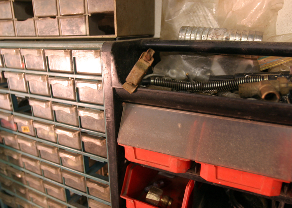 Tabletop Work Bench Organizational Units