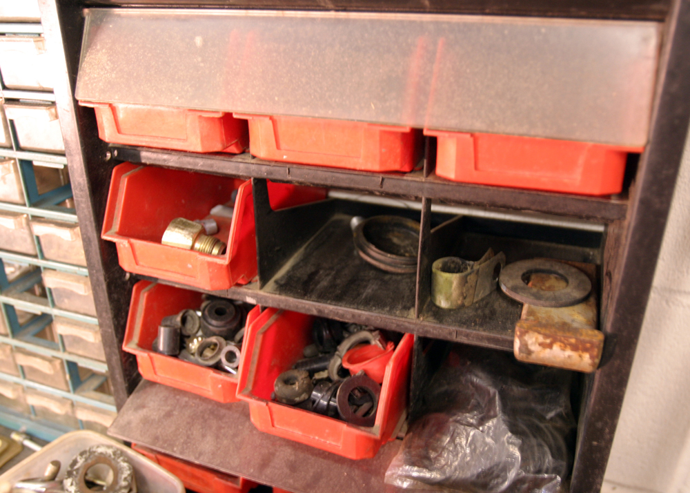 Tabletop Work Bench Organizational Units