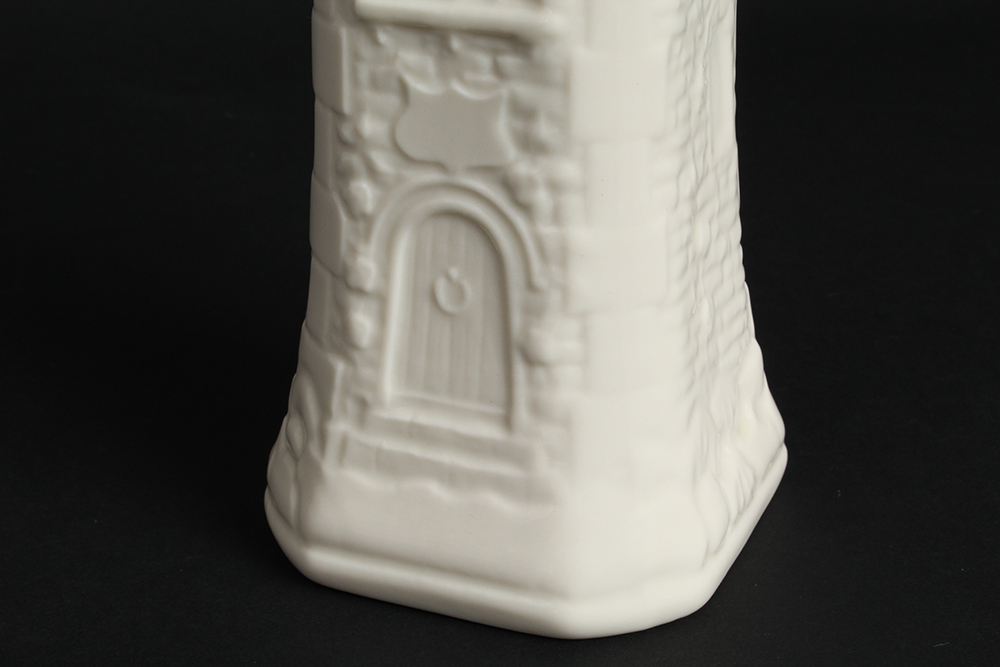 Irish Belleek Thomond Tower