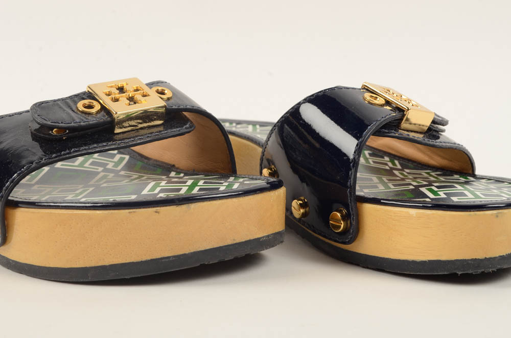 Pair of Tory Burch Sandals Size 6