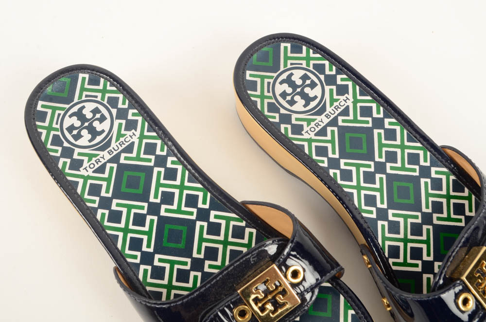 Pair of Tory Burch Sandals Size 6