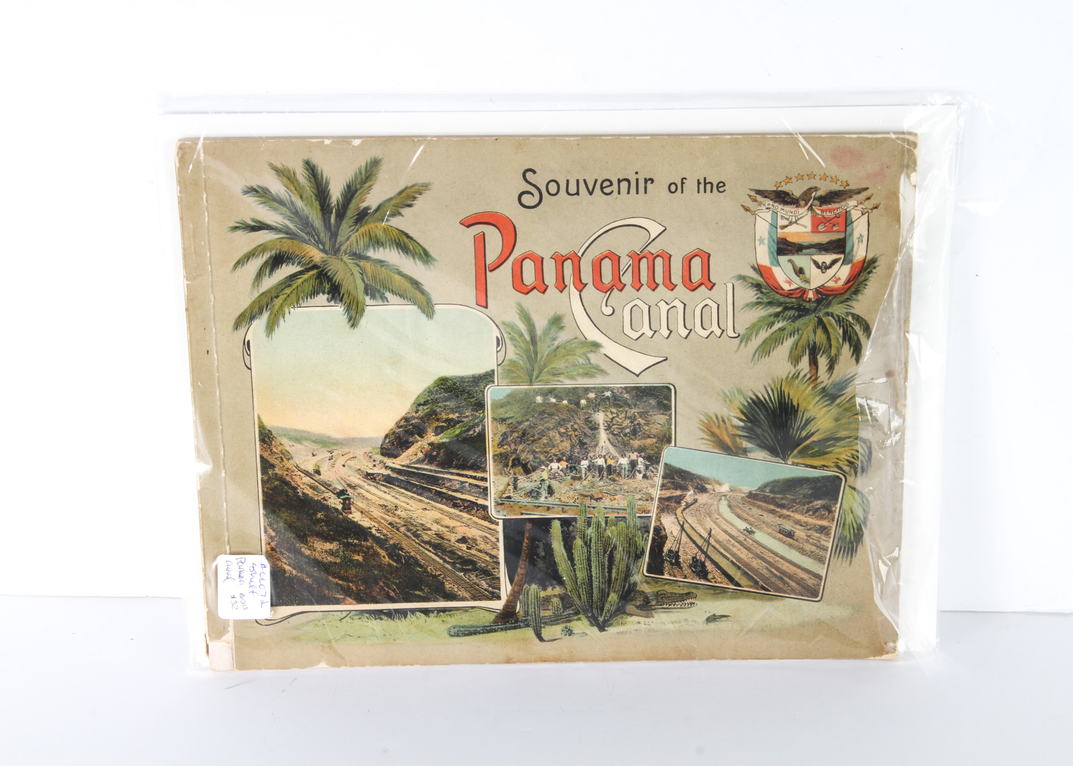 Circa 1914 "Souvenir of the Panama Canal" Book