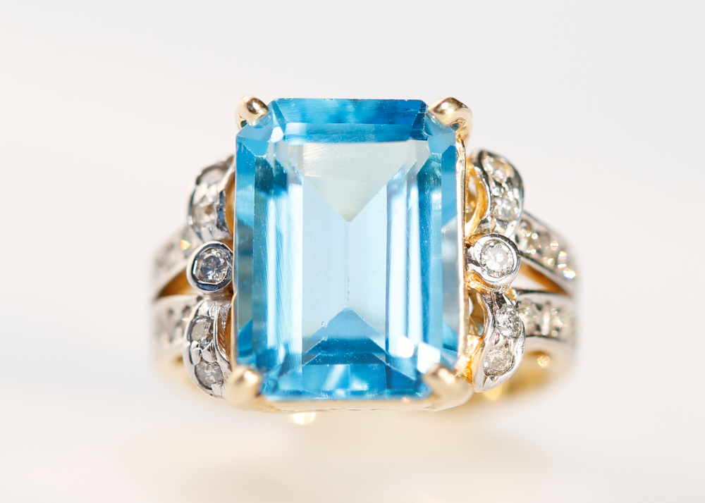 Fine 14K Gold Blue Topaz and Diamond Cocktail Ring