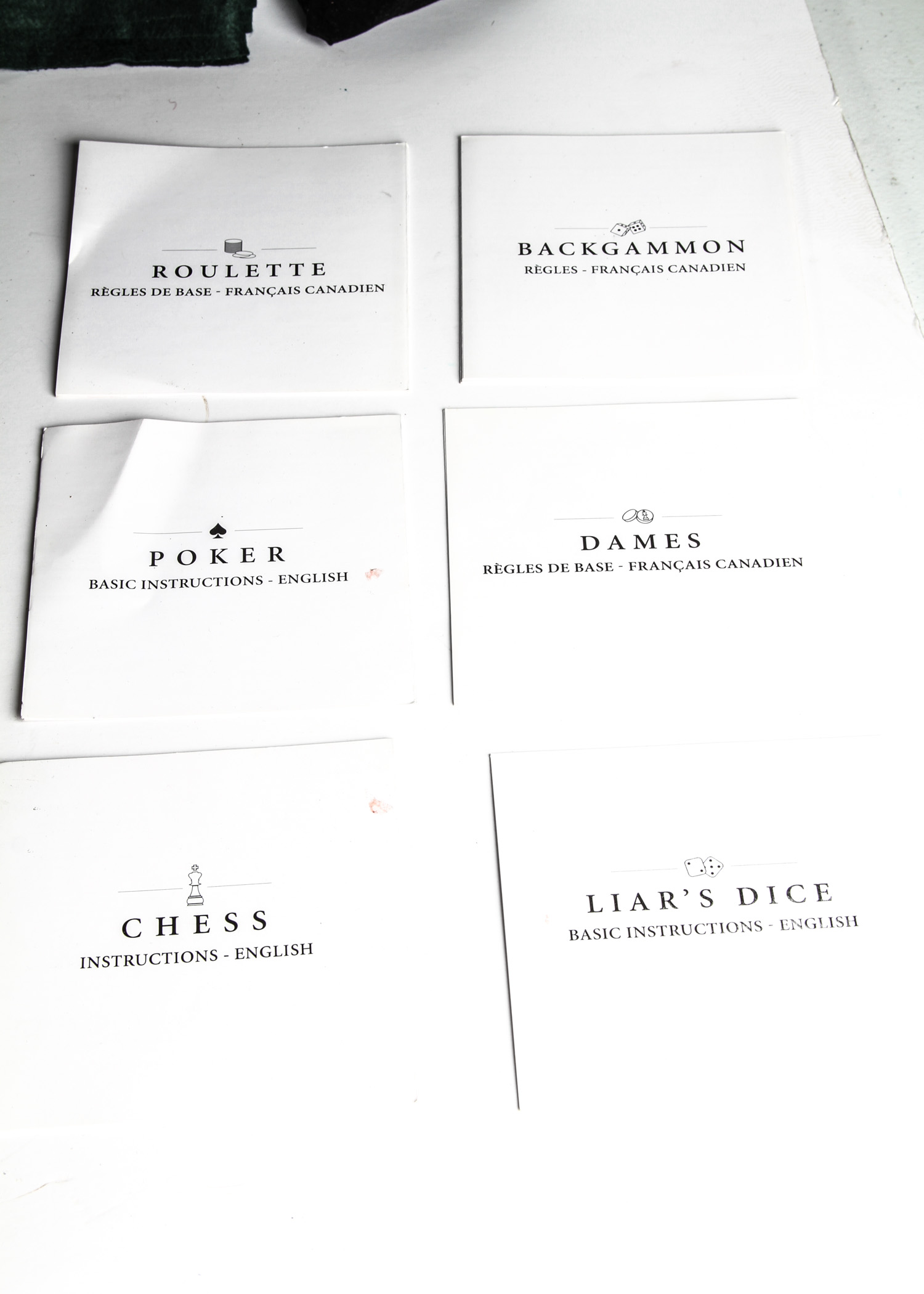 Interchangeable Chess/Roulette/Poker Console and Set