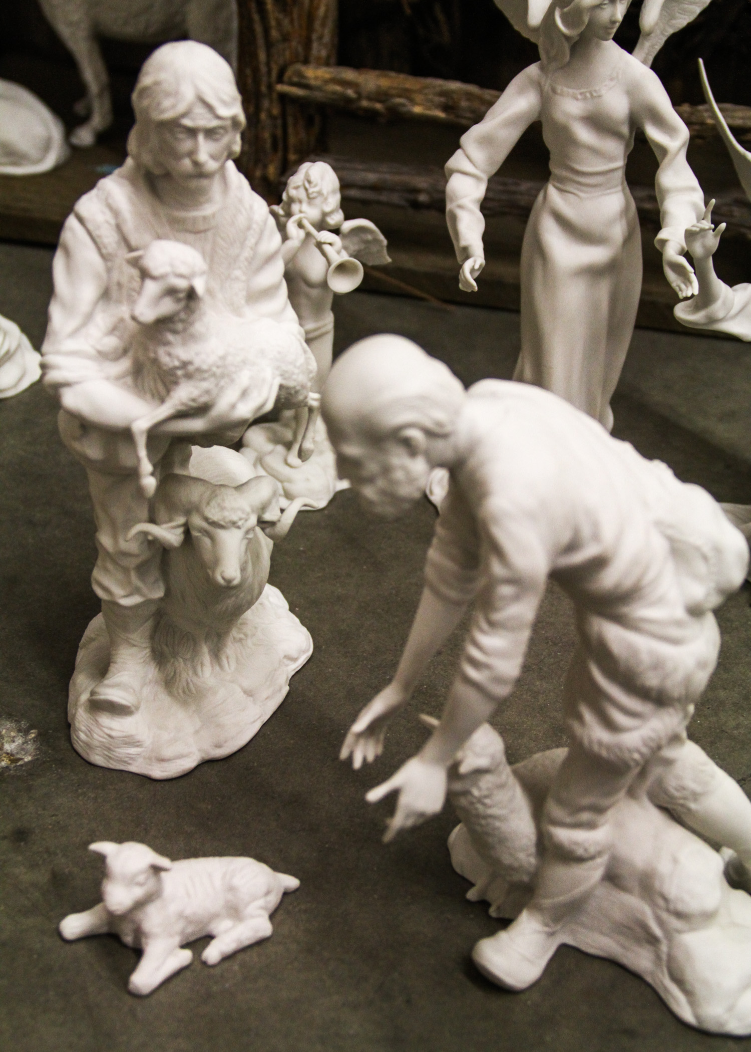 Complete Nativity Scene With Manger and Boehm Porcelain Figurines