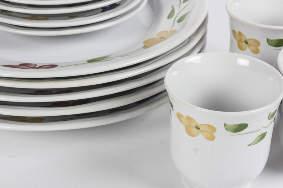 Lorraine Stoneware Floral Dishware