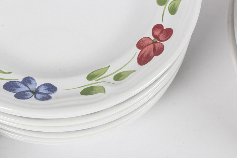 Lorraine Stoneware Floral Dishware