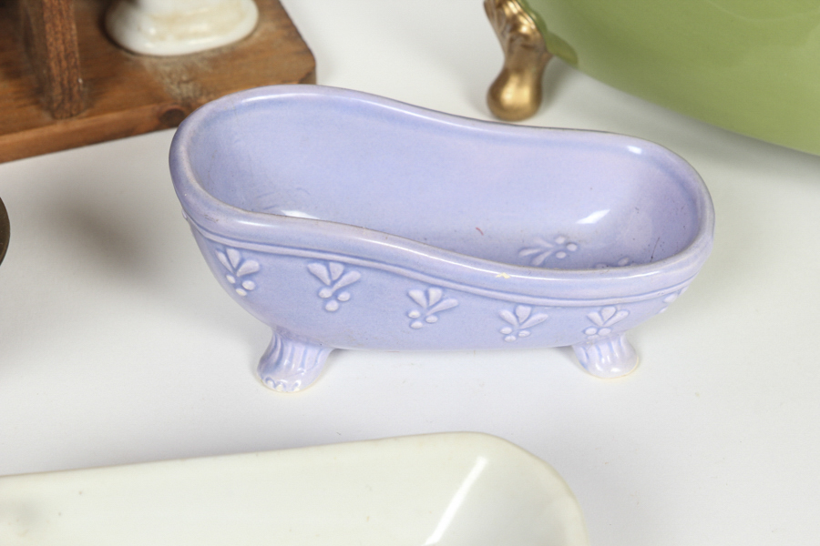 Vintage Doll Bathroom Set