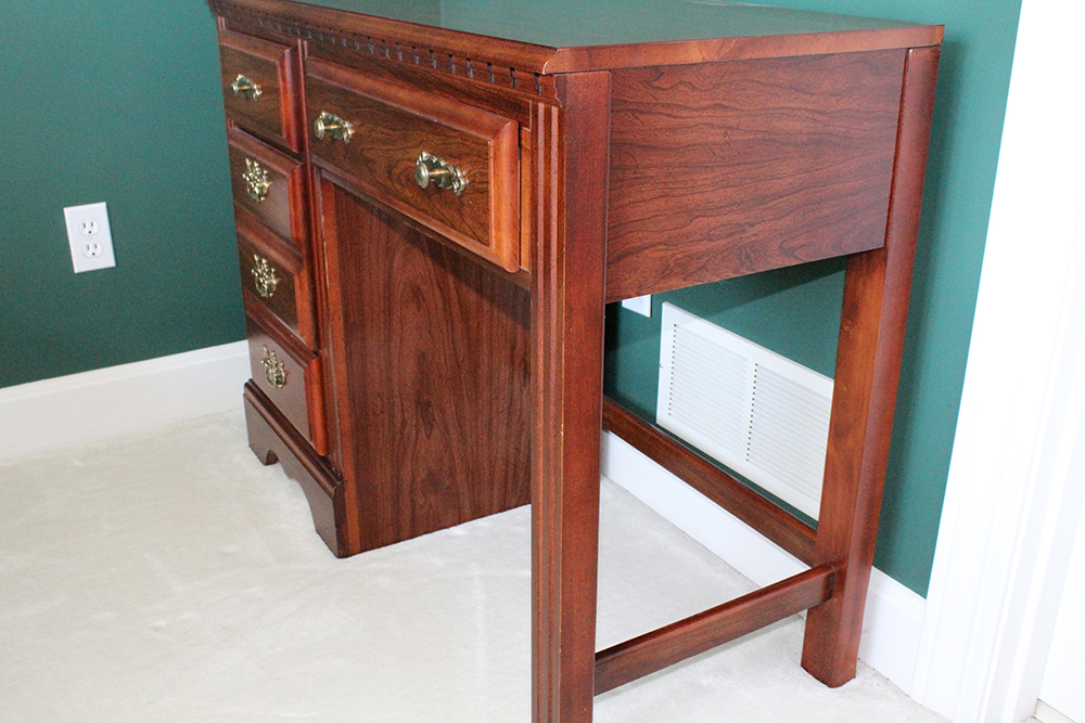 Broyhill Cherry American Traditional Desk with Chair