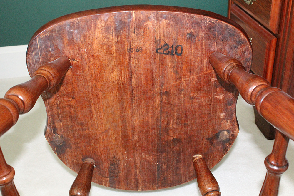 Broyhill Cherry American Traditional Desk with Chair