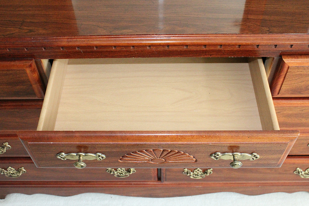 Broyhill Cherry American Traditional Dresser with Attached Mirror