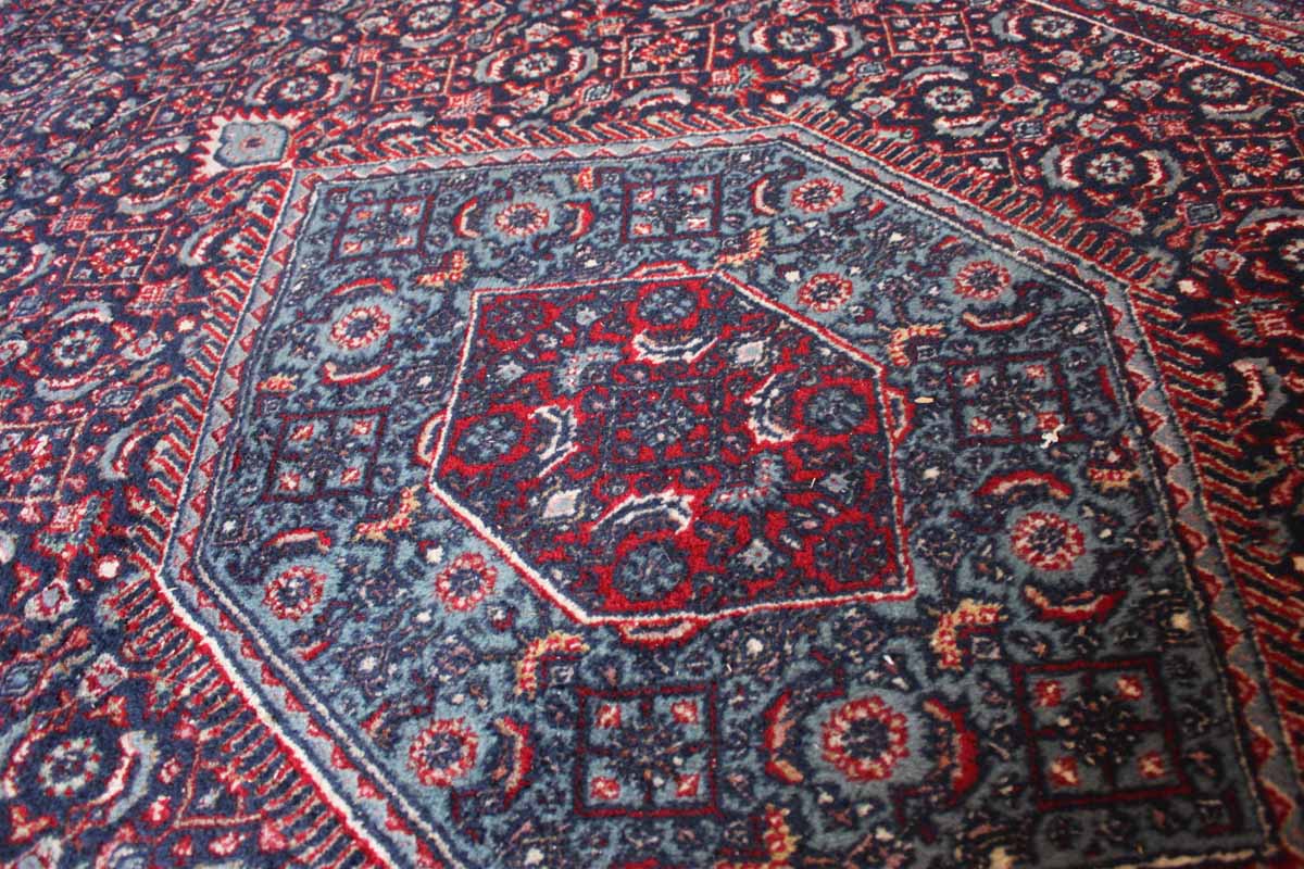 Handtufted Persian Inspired Wool Rug