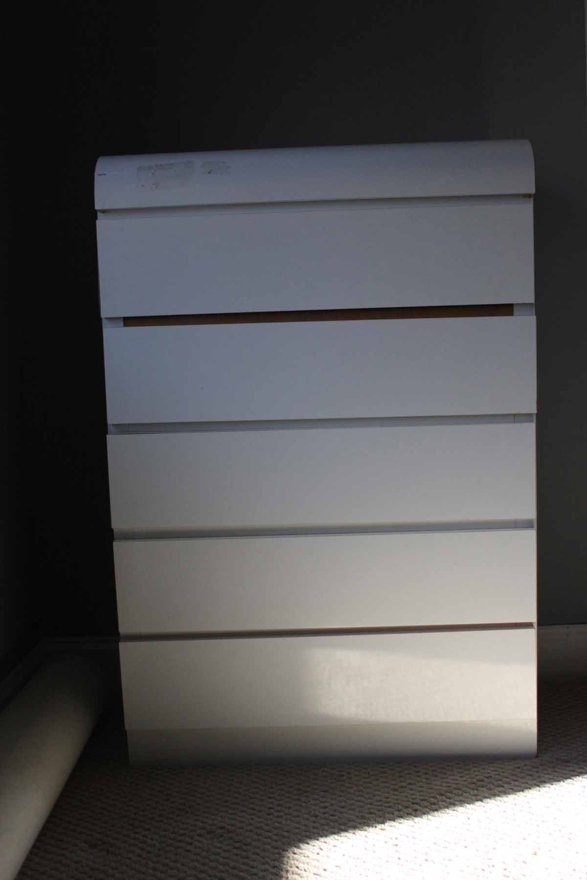 Contemporary Vinyl Dresser