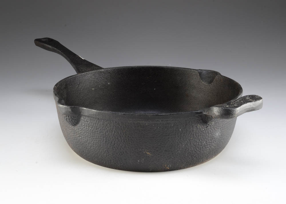 Paula Deen Iron Skillet