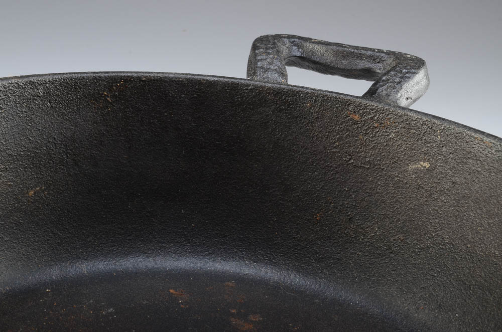 Paula Deen Iron Skillet