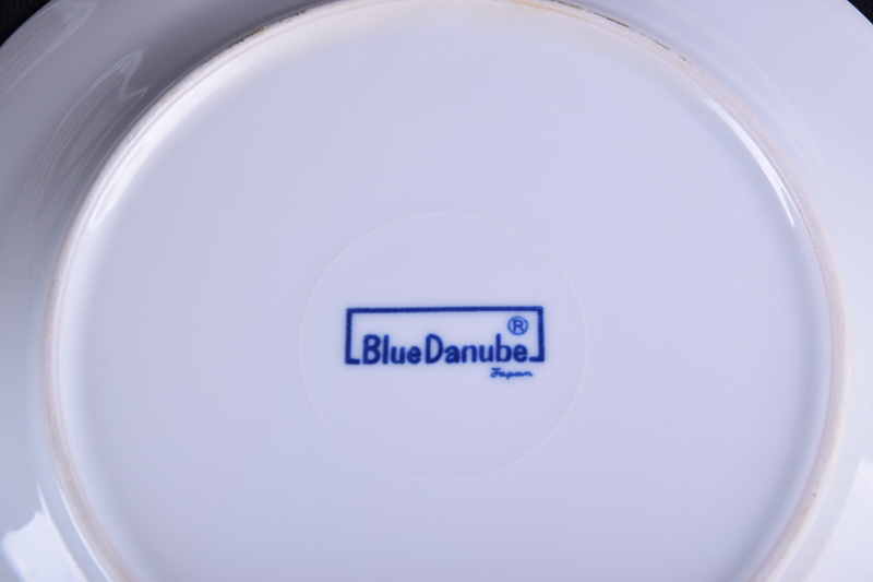 Assorted Dinner Plates and Bowls