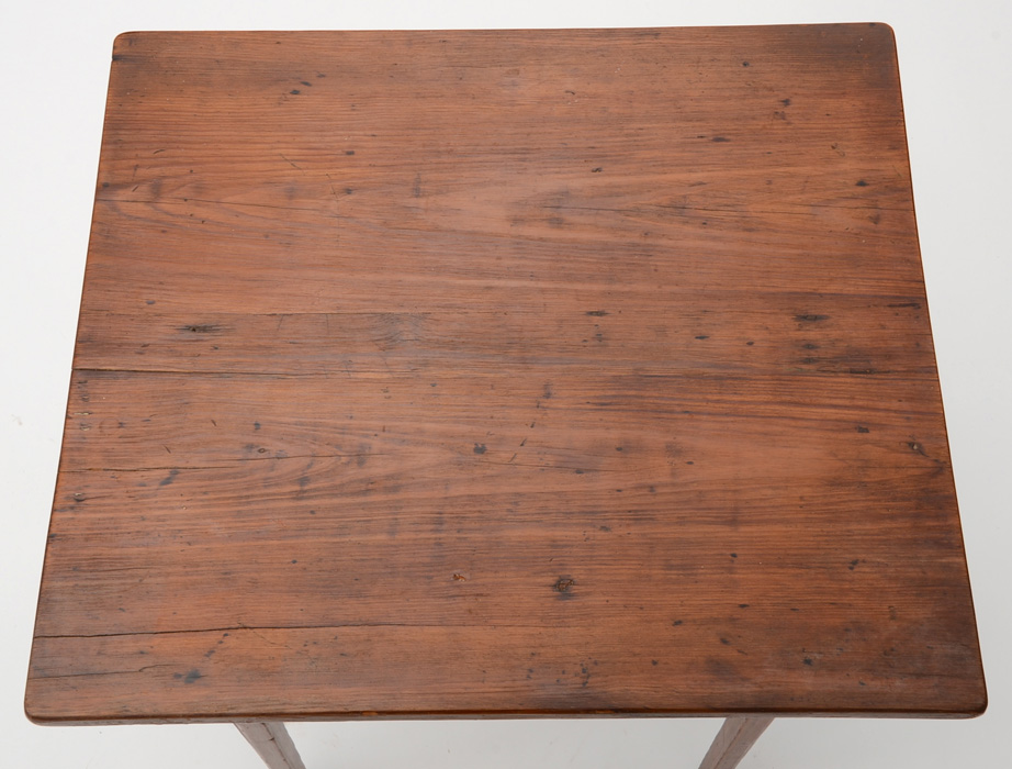 Early Southern Yellow Pine Table