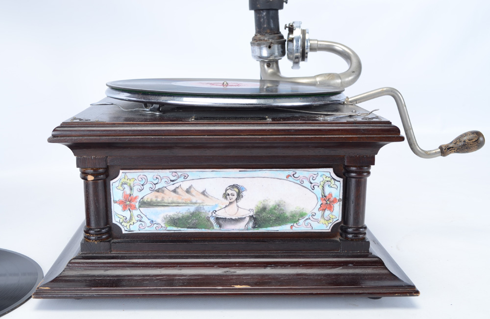 Anitque Columbia Viva-tonal Grafonola Model 203 With Records