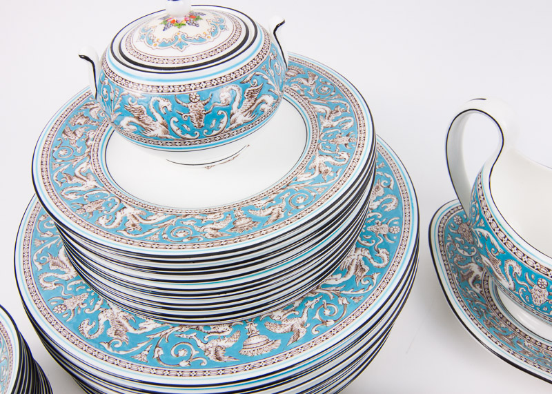 Wedgwood Bone China Florentine Pattern Set