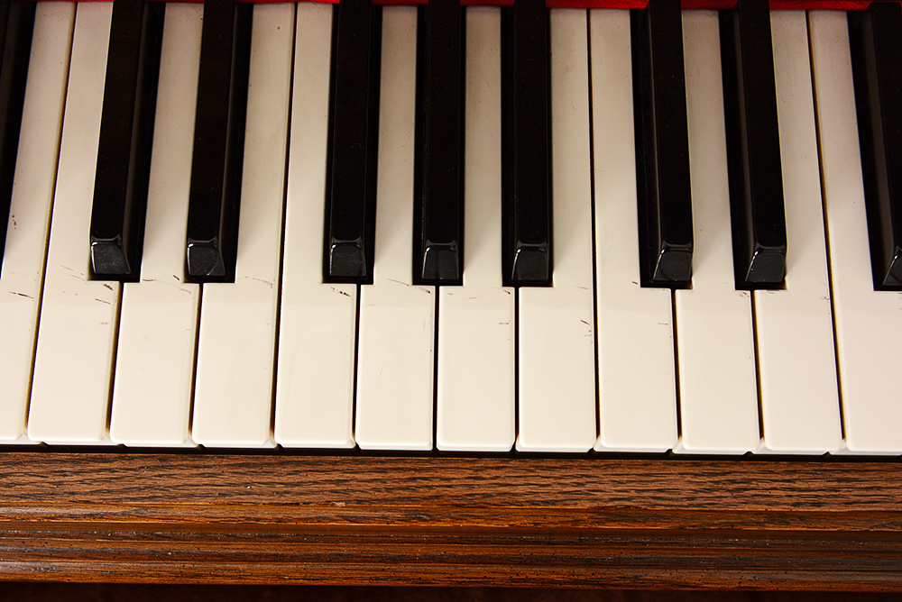 Kimball 5' Baby Grand Piano with Walnut Cabinet