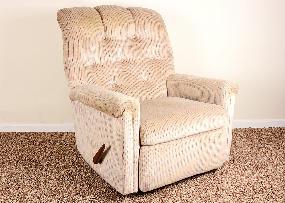 Beige Tufted Back Recliner
