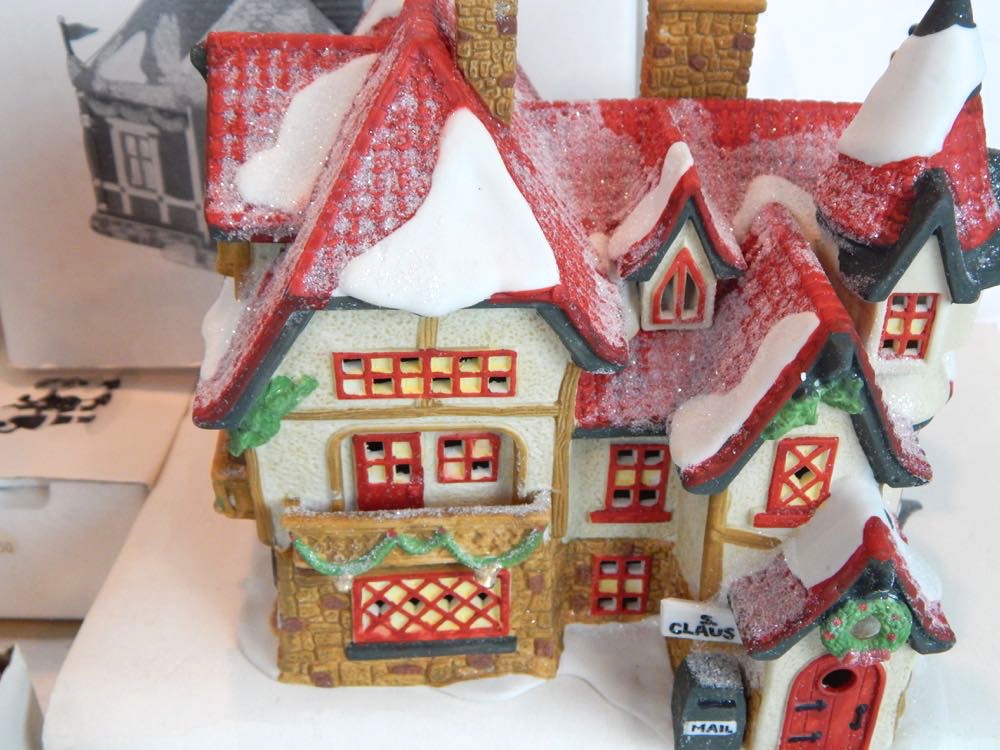 Department 56 North Pole & Alpine Village Collection