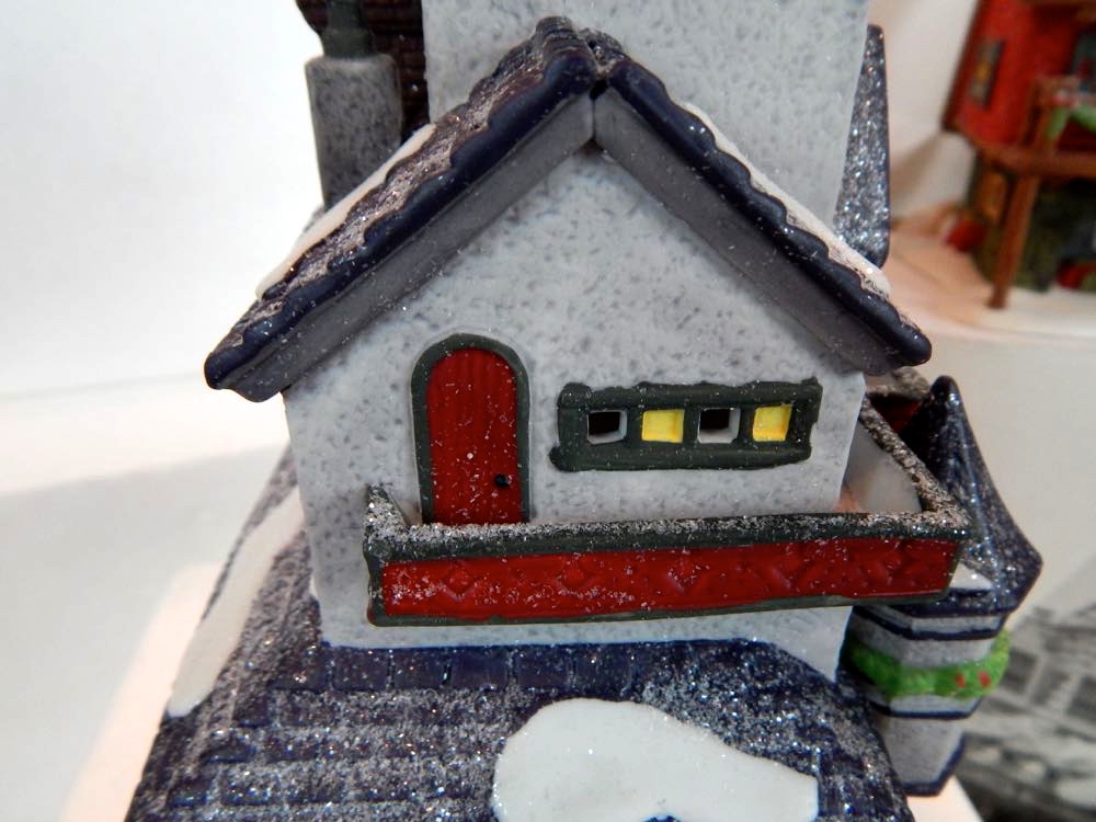 Department 56 North Pole & Alpine Village Collection