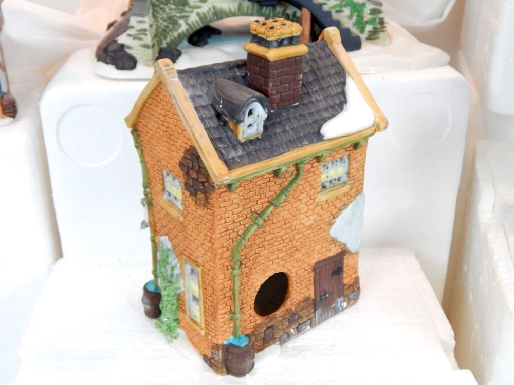 Dickens' Village Merchants