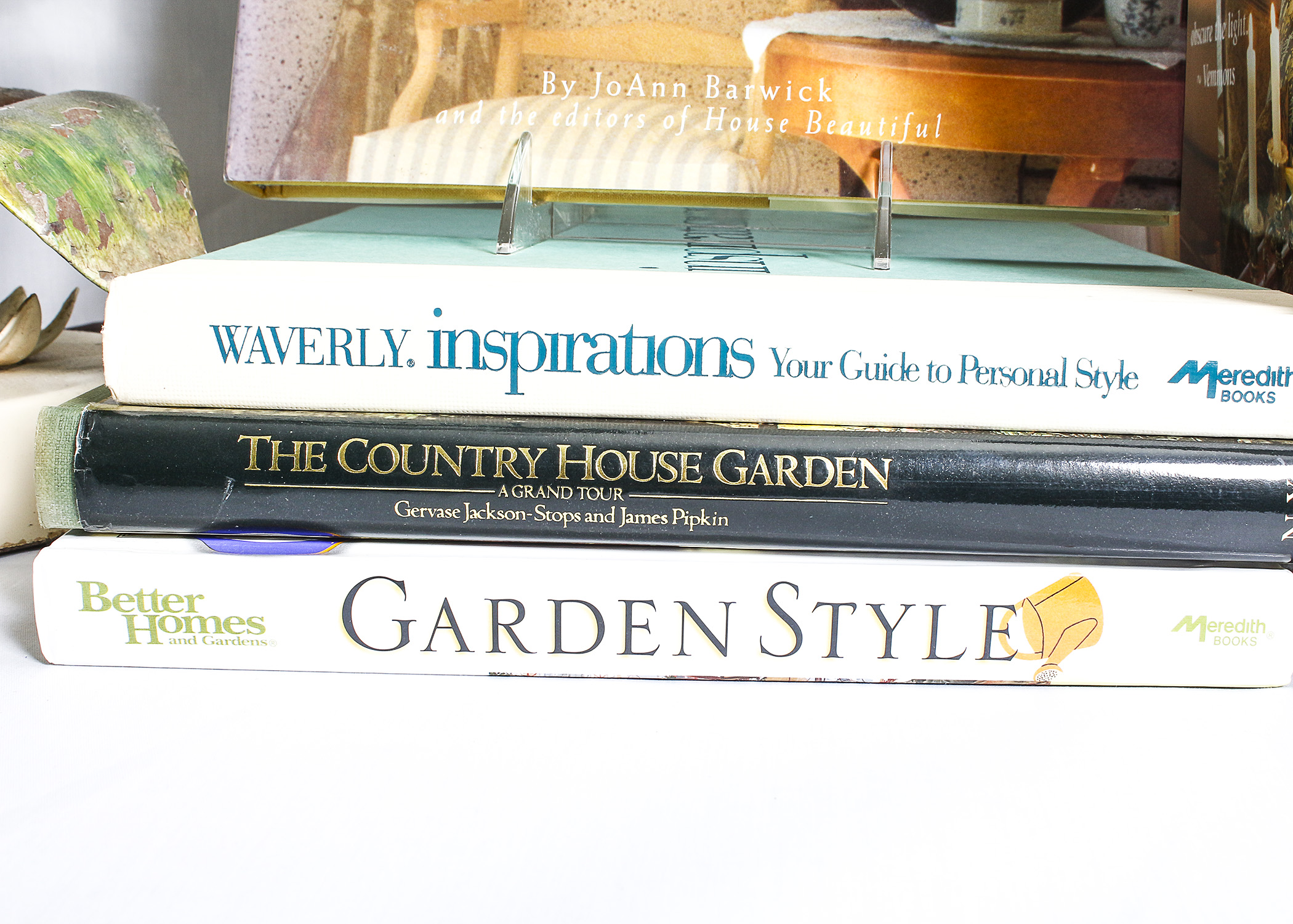 Metal Table Lamp with Gardening and Decor Books