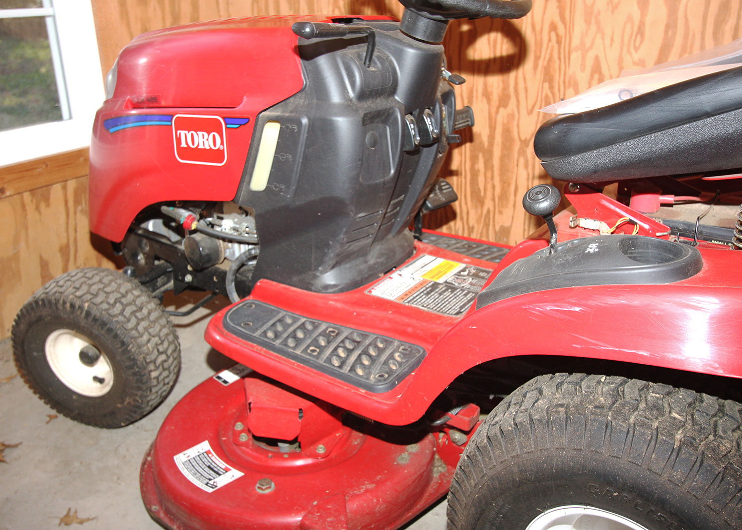 Toro Riding Lawn Mower
