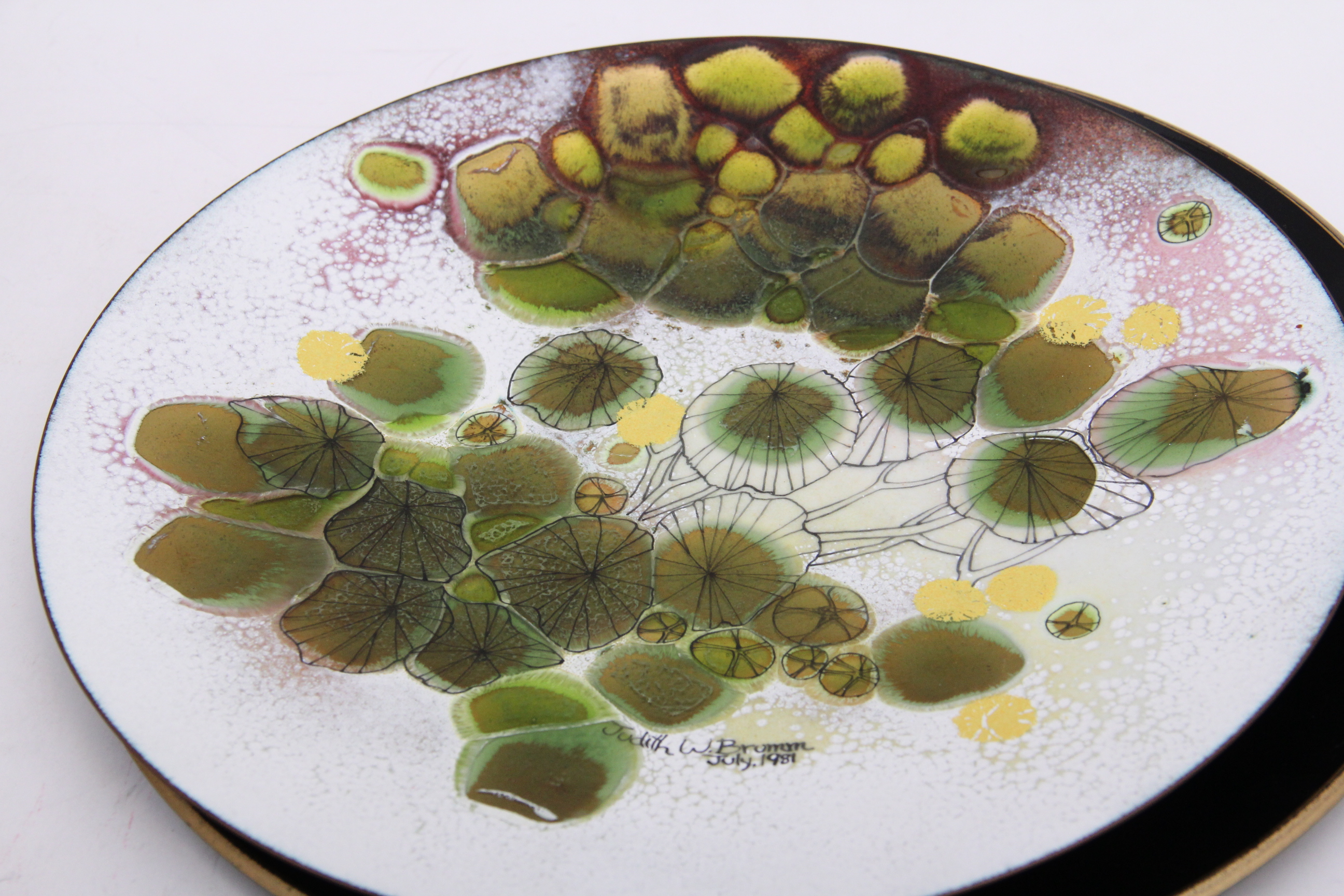 Collection of Japanese Style Decorative Tableware