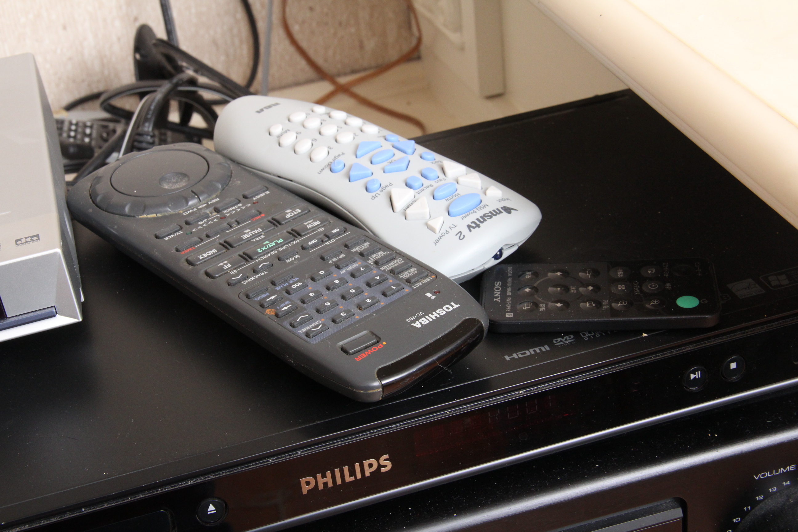 DVD Players and Kenwood AM-FM Receiver