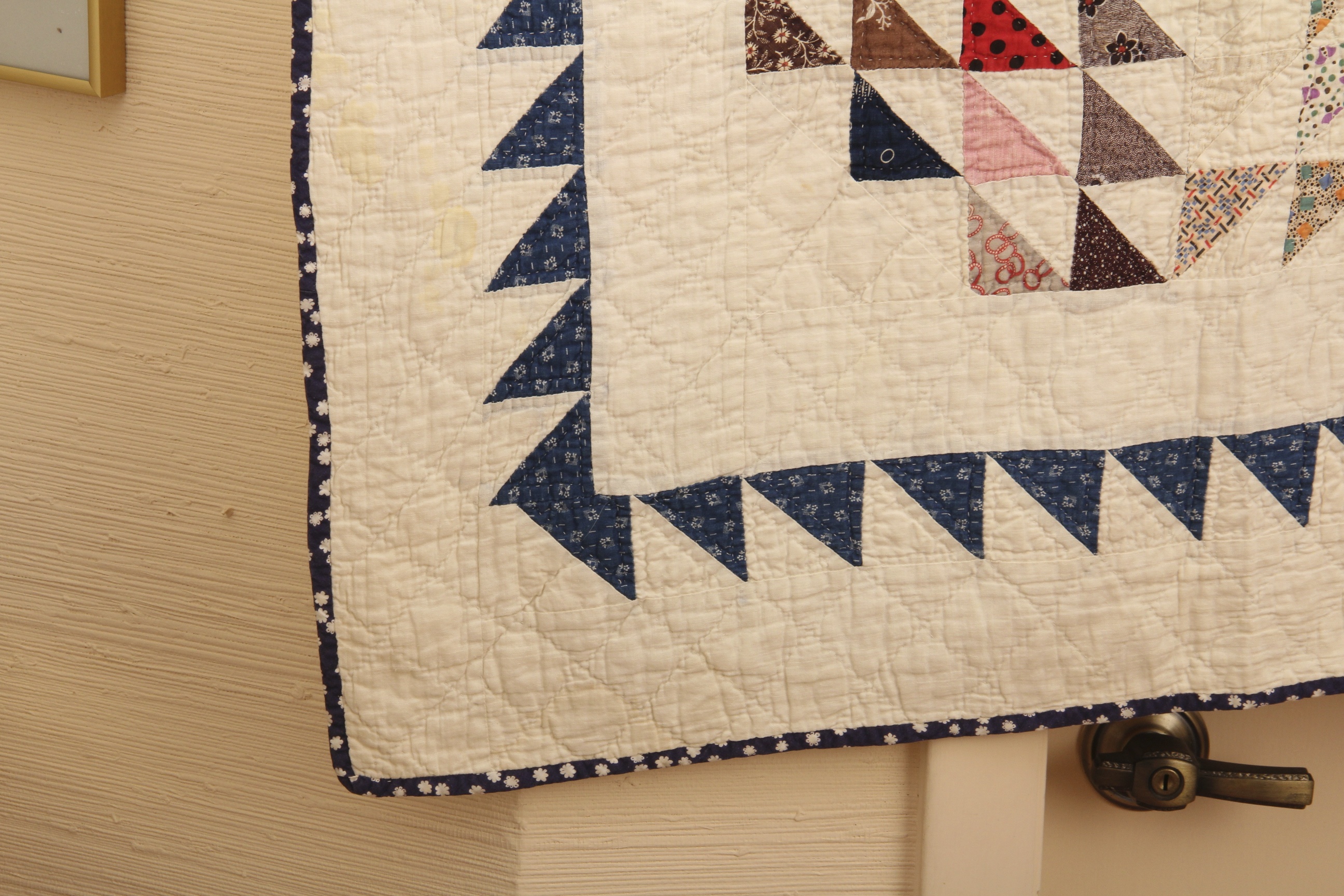 Circa 1920 Hand Stitched Ocean Waves Quilt