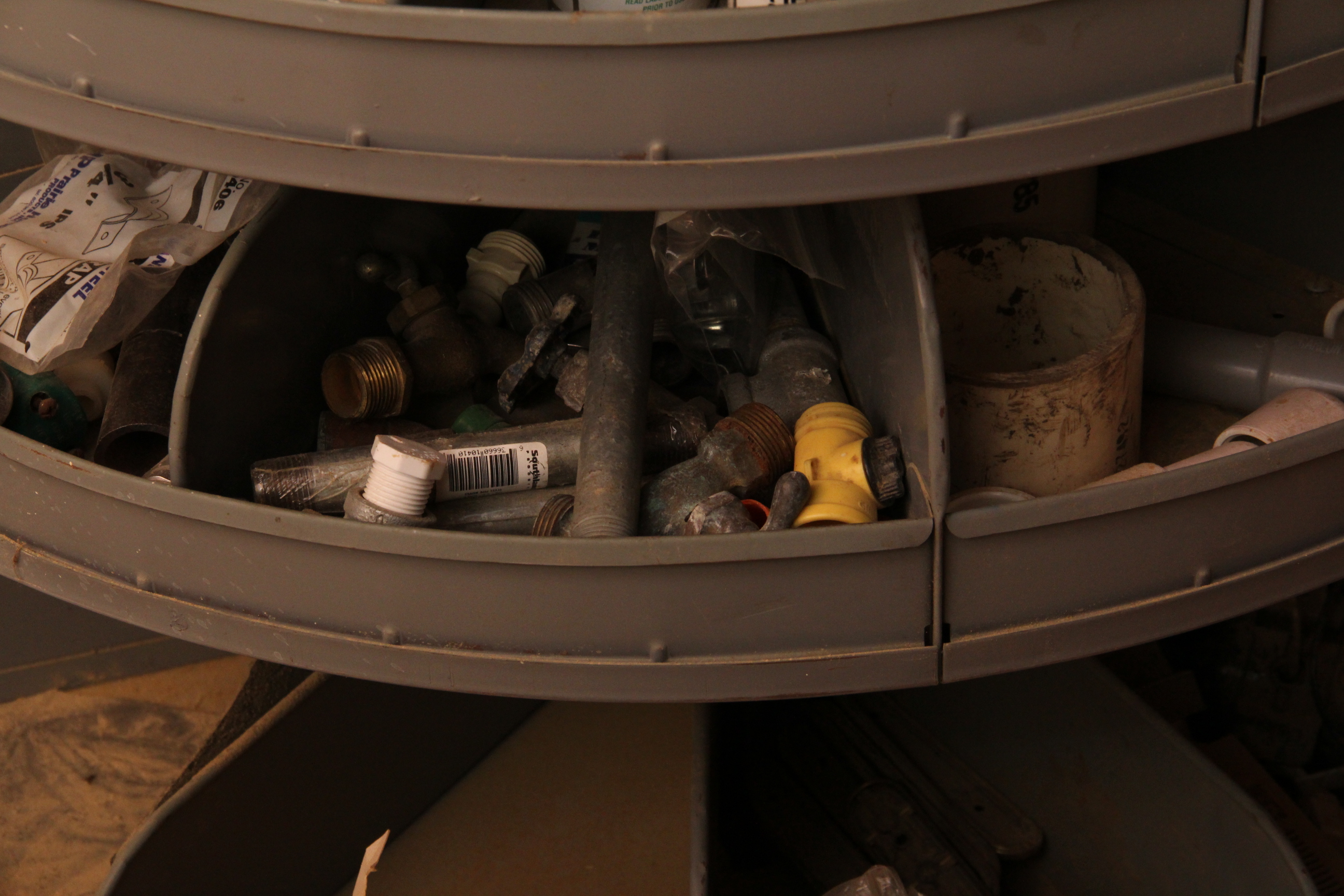 Metal Lyon Revolving Parts Storage Shelving