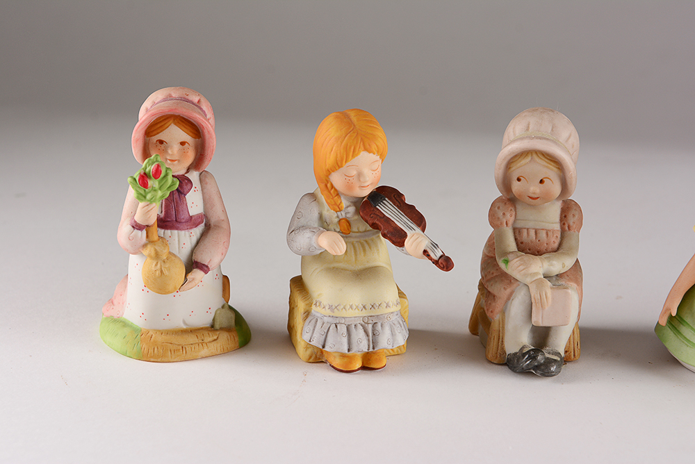 Hollie Hobbie Miniature Figurines