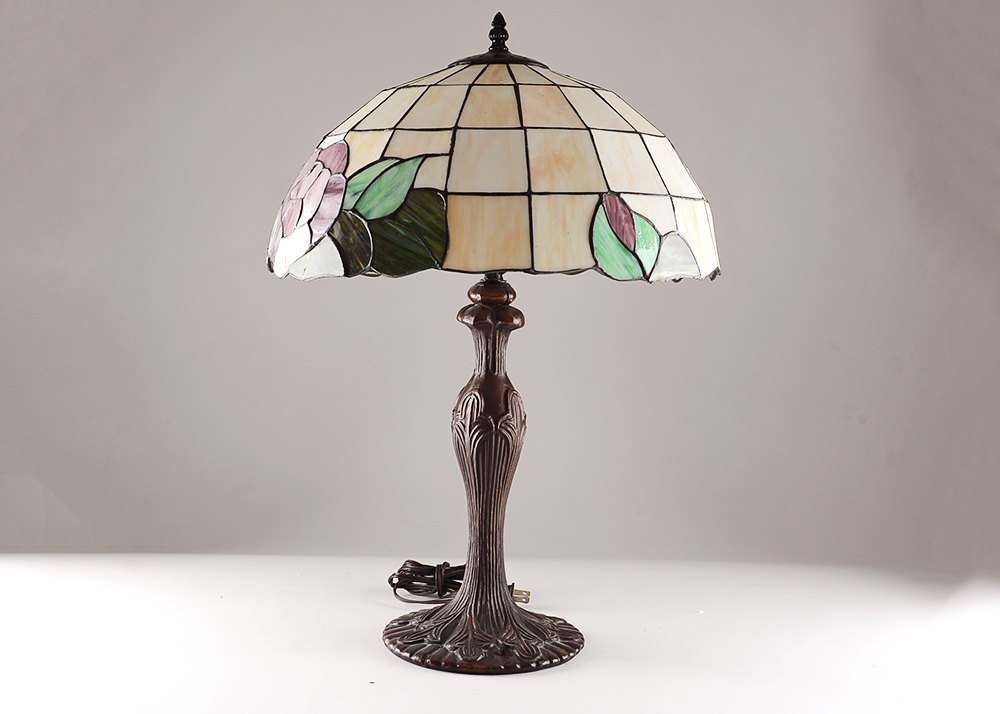Floral Stained Glass Lamp
