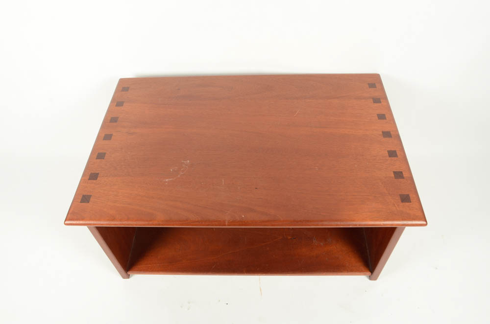 Modern Style Coffee Table