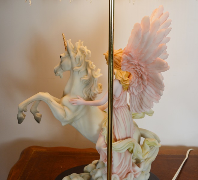 De Capoli Collection Ceramic Unicorn Table Lamp
