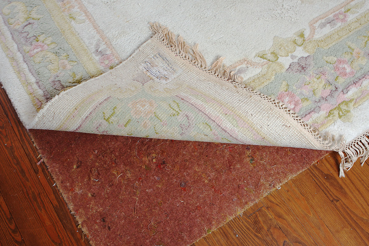 Hand-Knotted Indian Wool Cream and Flower Rug