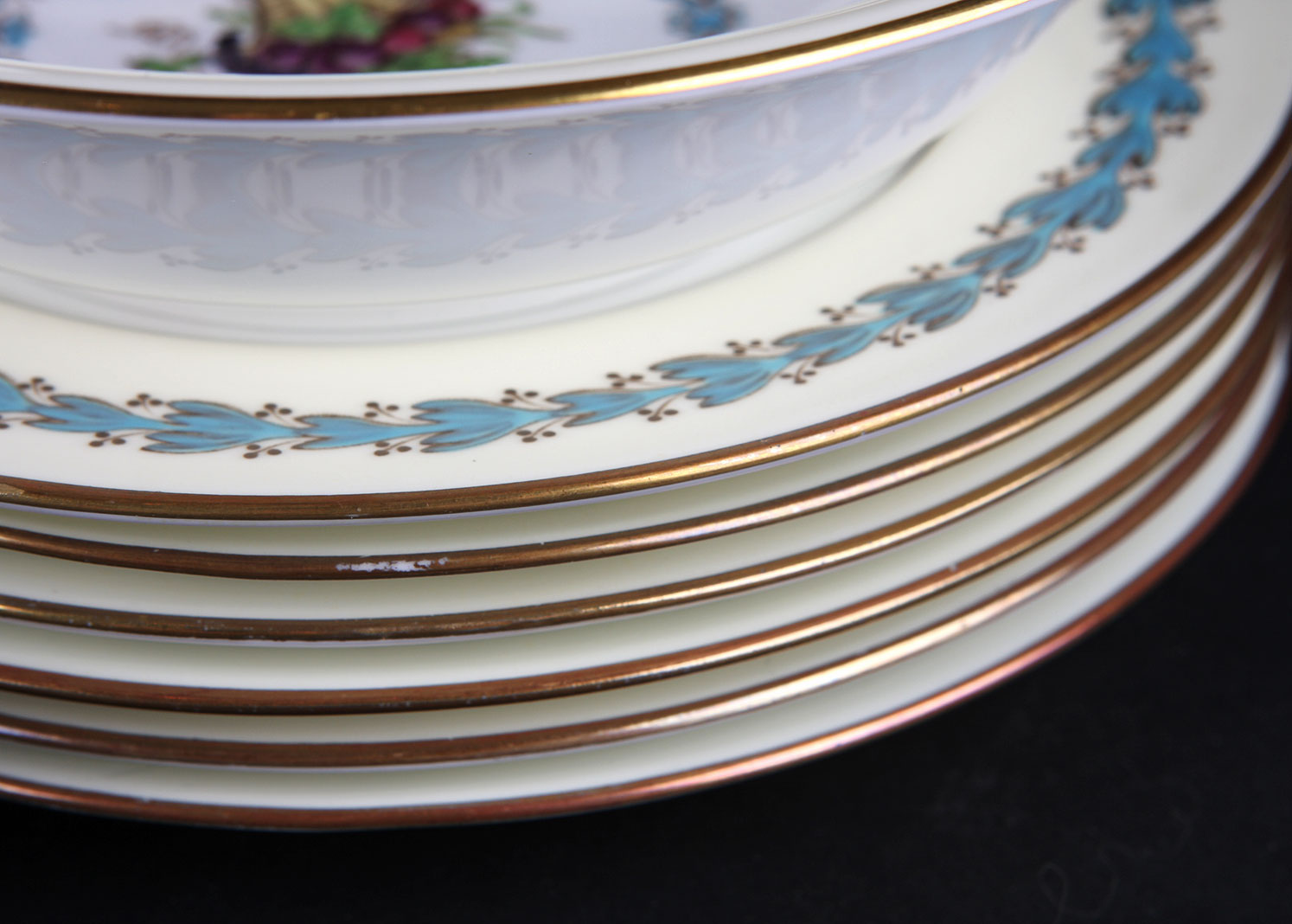 Wedgwood "Appledore" China Luncheon Set