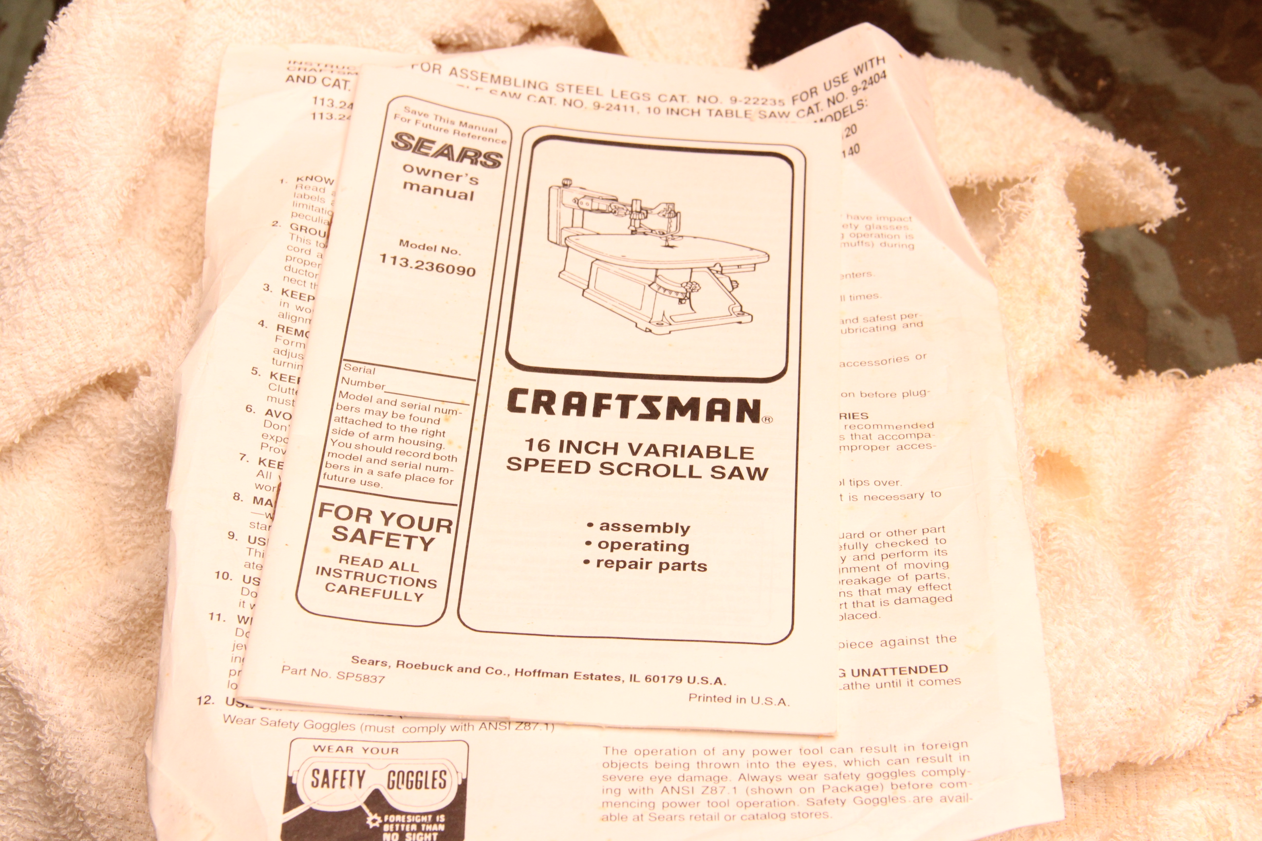 Craftsman 16" Scroll Saw on Stand