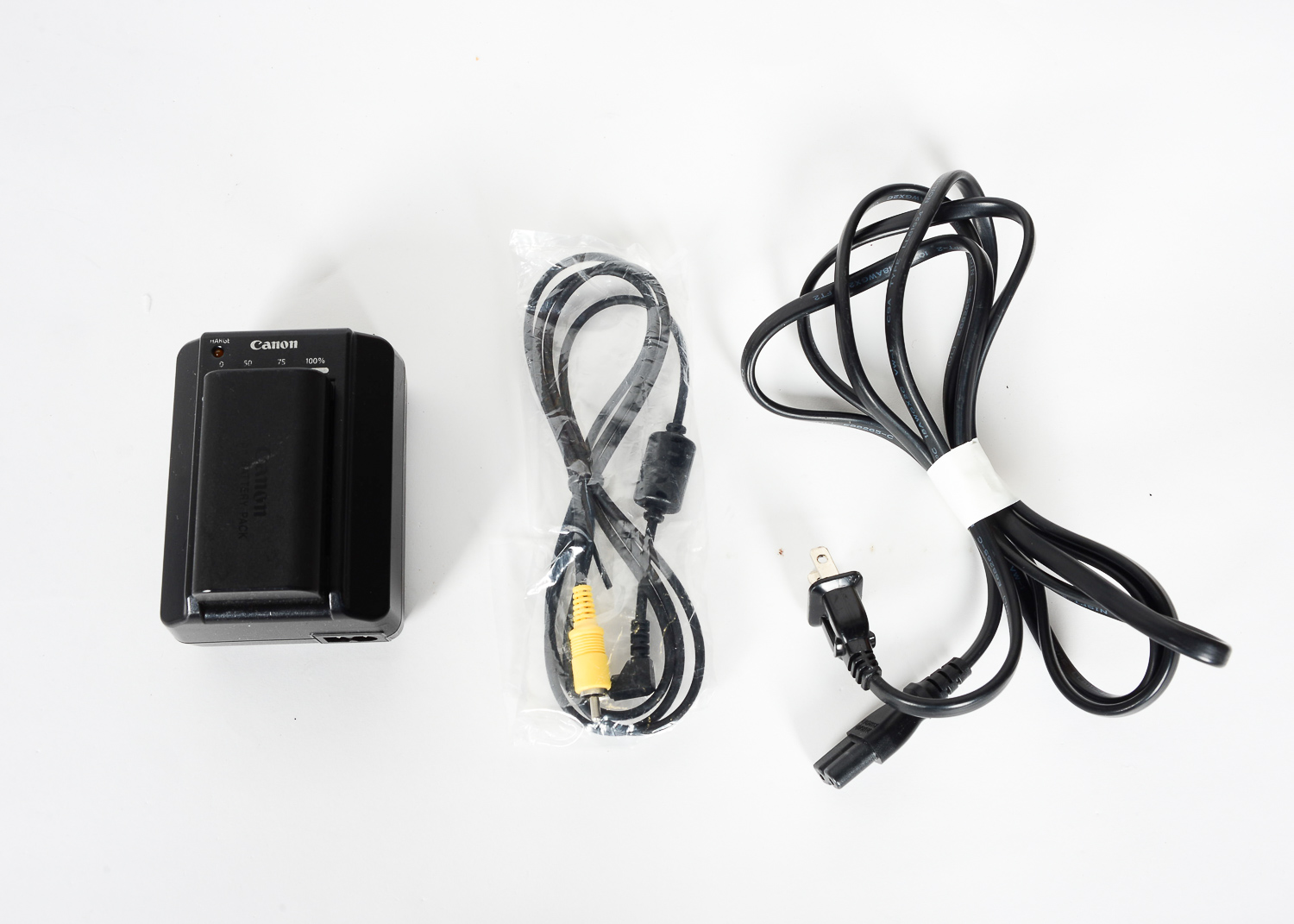 Canon Digital Rebel EF-S 18-55 Camera Kit