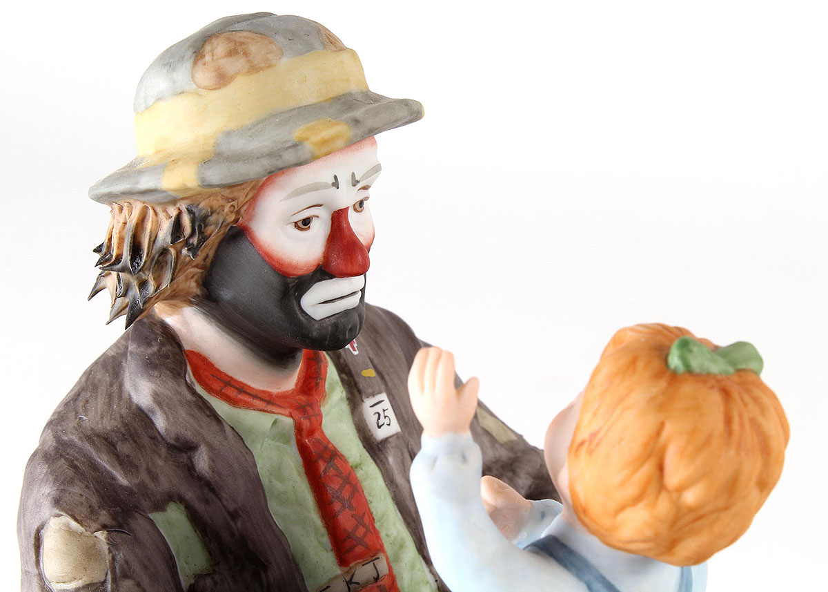 Emmett Kelly Jr "The Emmett's Fan" Porcelain Figurine