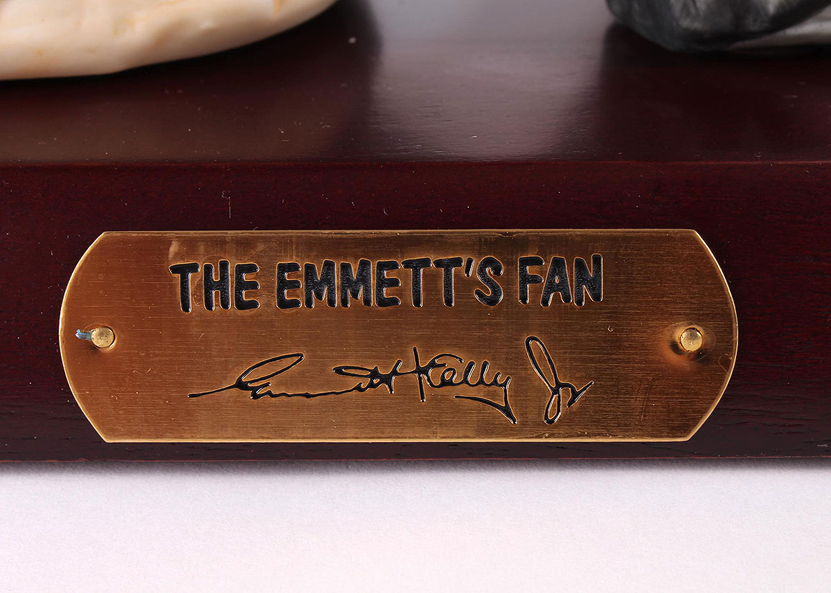 Emmett Kelly Jr "The Emmett's Fan" Porcelain Figurine