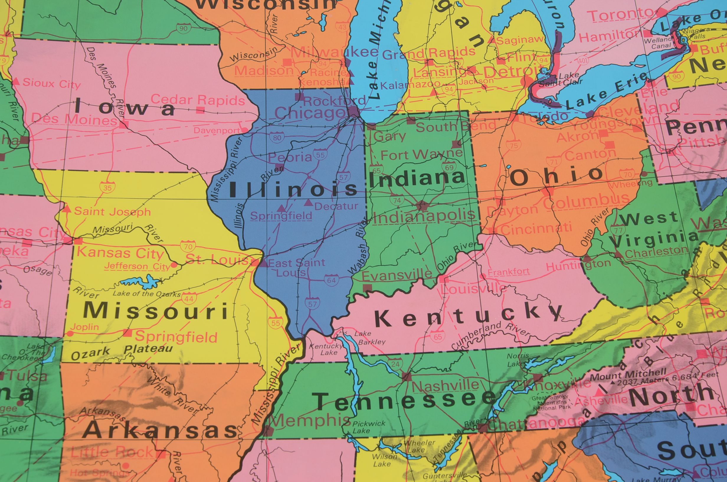 Nystrom World and US Pull-Down Classroom Map