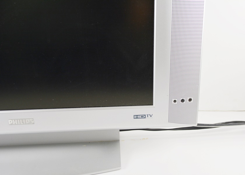 Philips 17" LCD HDTV