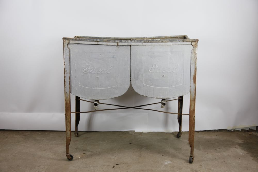Vintage IDEAL Wash Tub