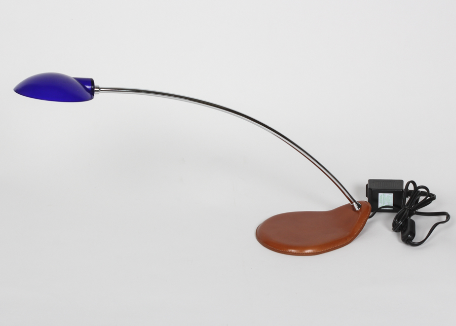 Taller Uno Cubana Azul Table lamp