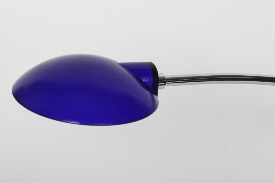 Taller Uno Cubana Azul Table lamp